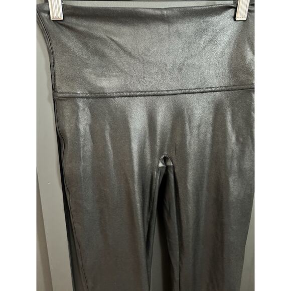 SPANX Shape Faux Leather Leggings - Black Size Large - Picture 3 of 6